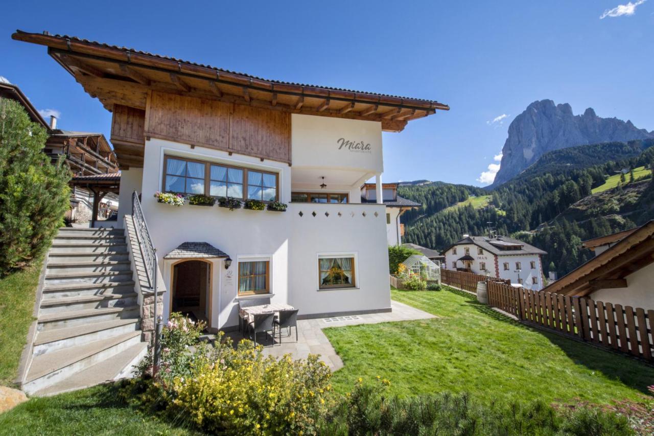 Apartments Miara Santa Cristina Val Gardena Ngoại thất bức ảnh