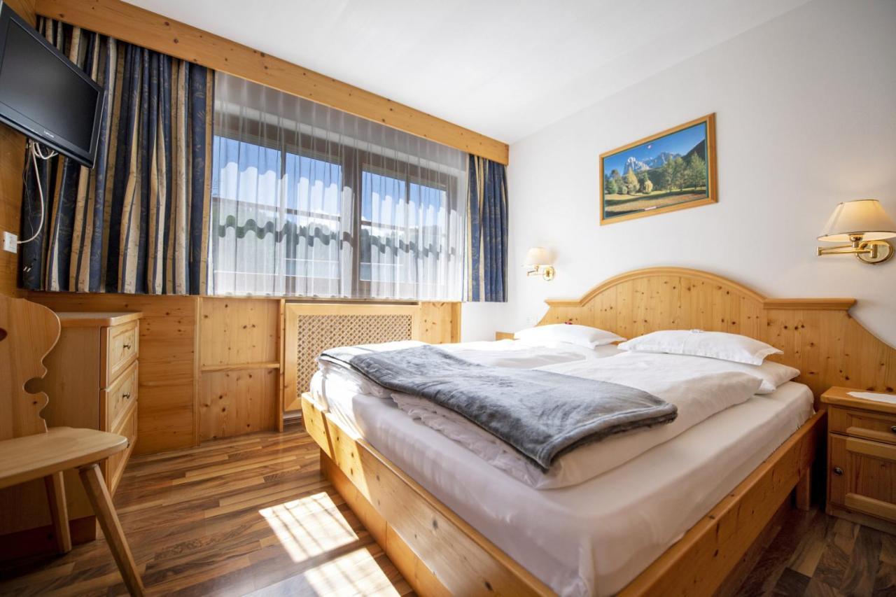 Apartments Miara Santa Cristina Val Gardena Ngoại thất bức ảnh