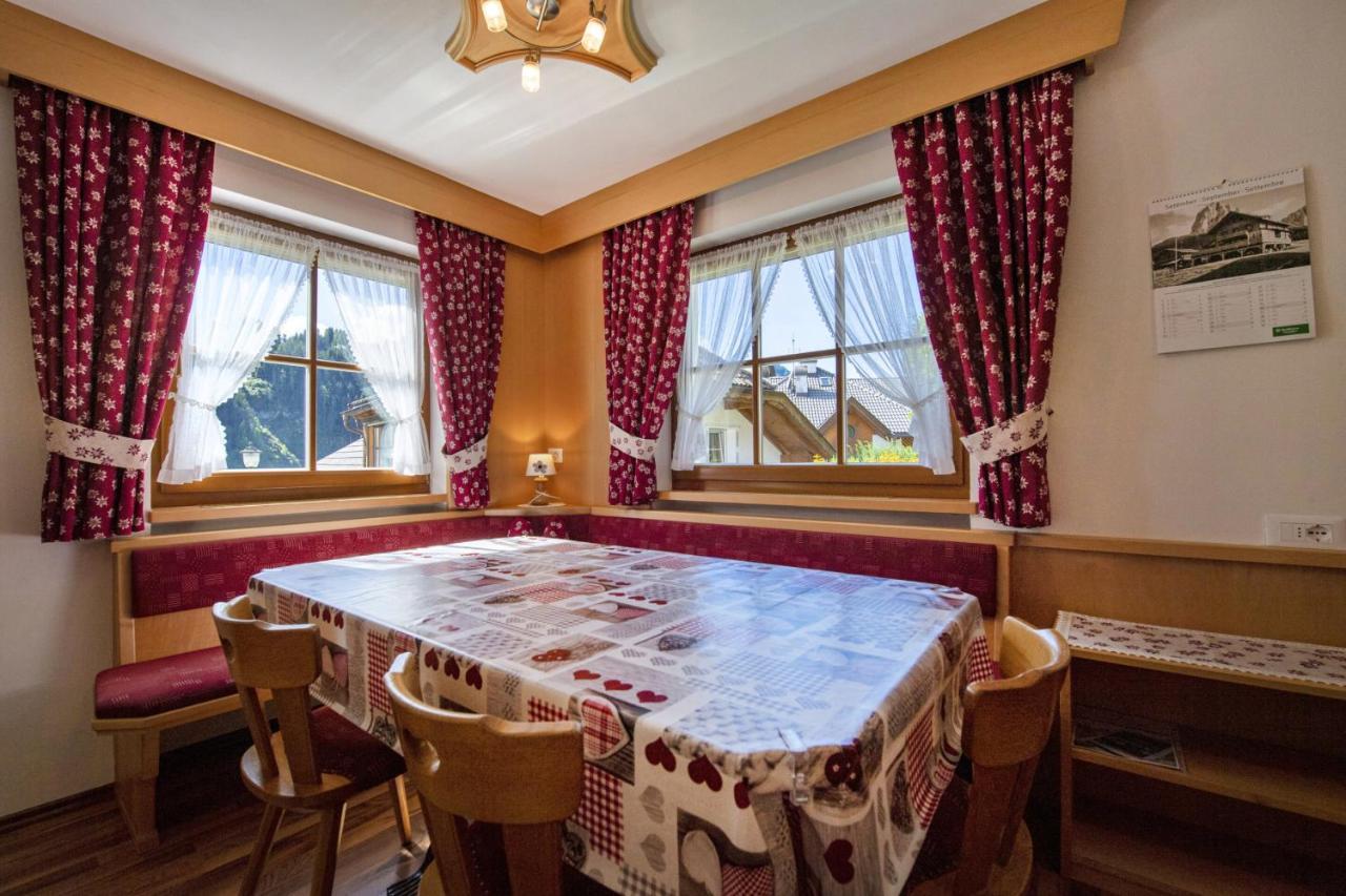 Apartments Miara Santa Cristina Val Gardena Ngoại thất bức ảnh