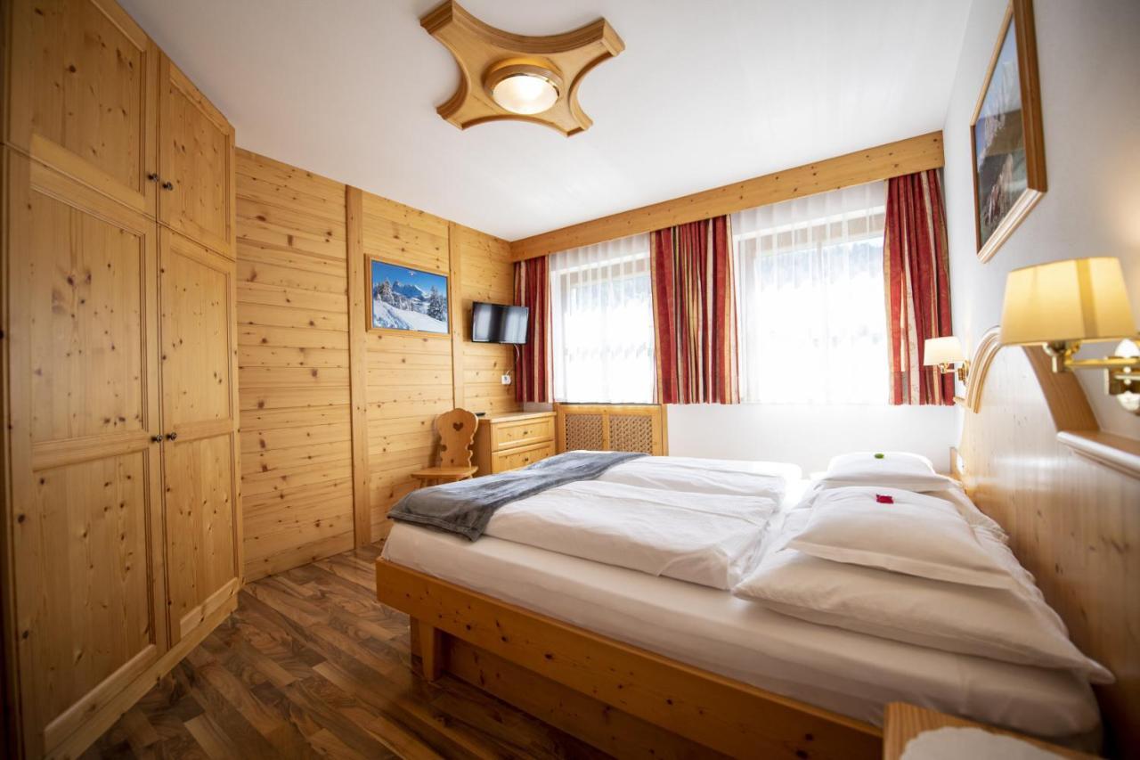 Apartments Miara Santa Cristina Val Gardena Ngoại thất bức ảnh